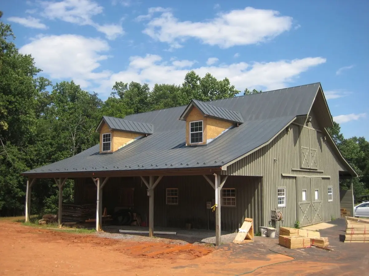 Expert Emergency Roof Leak Repair workmanship in Avian Park